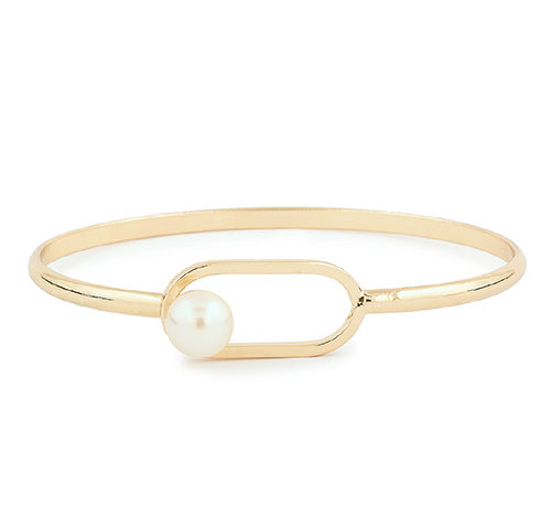 Pearl Enclosure Bangle